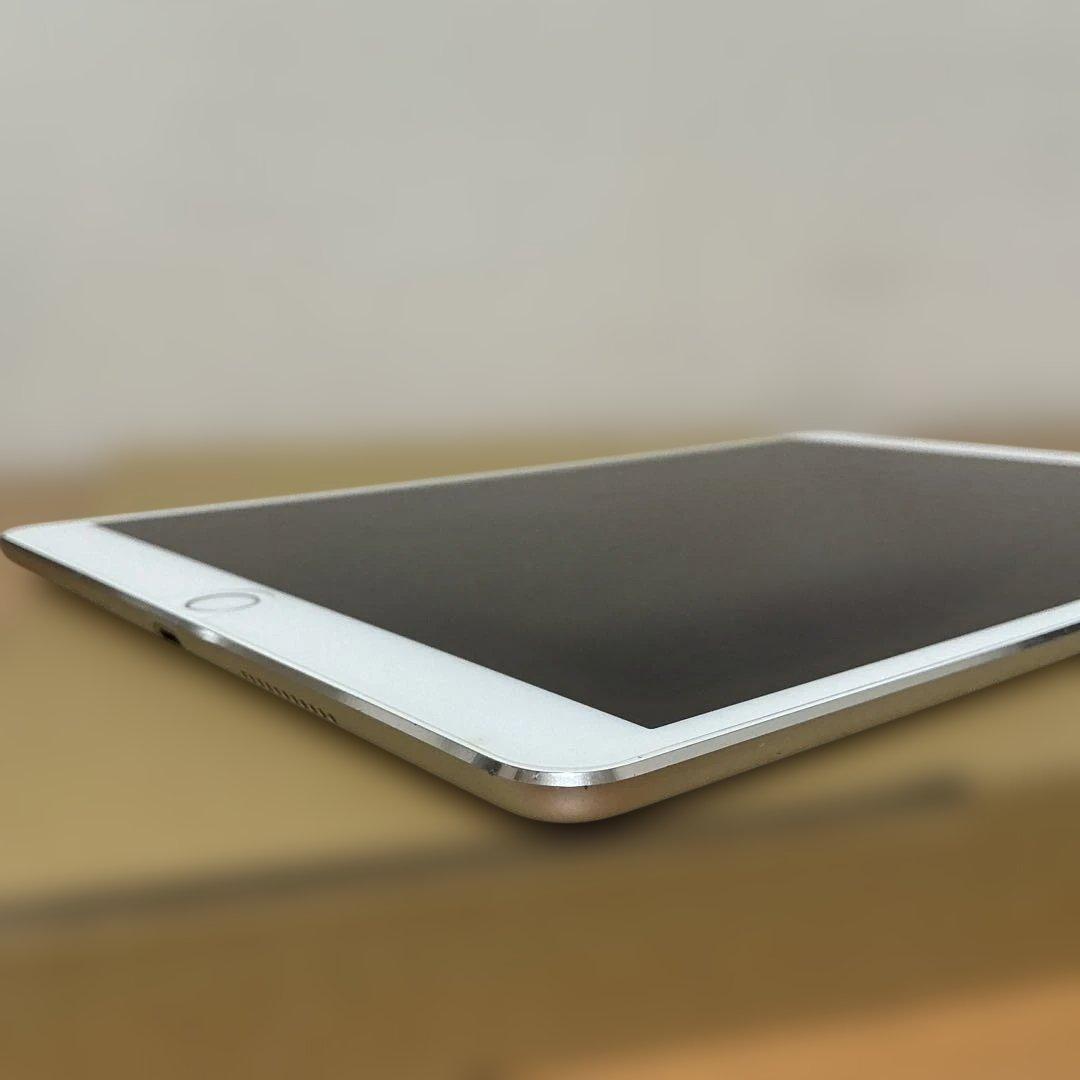 Apple iPad Pro (A1701) 64GB 10.5インチ 本体のみ