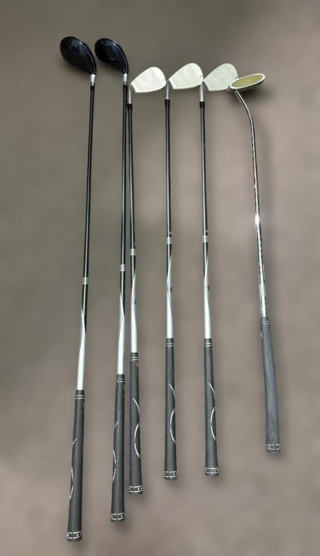 タイトリストAP2 アイアンセット　Nikeレディースセット　パター、バッグ付