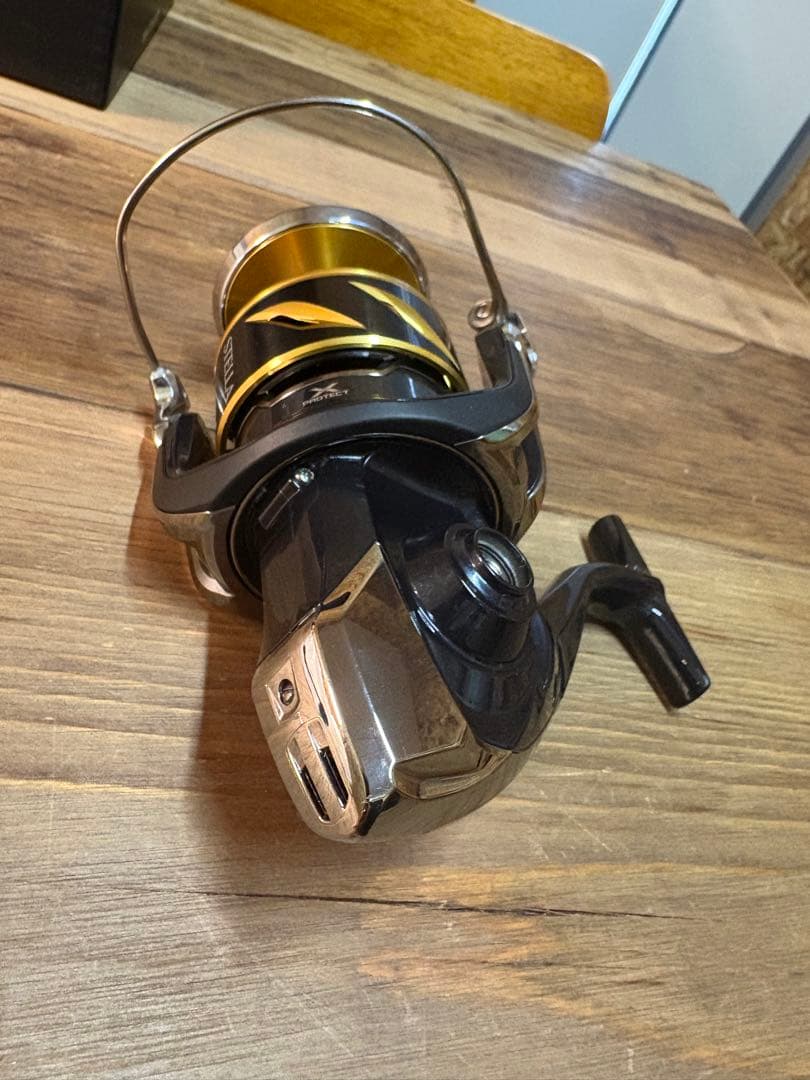 今週末限定値下げ　シマノ 20ステラSW 18000HG スピニングリール