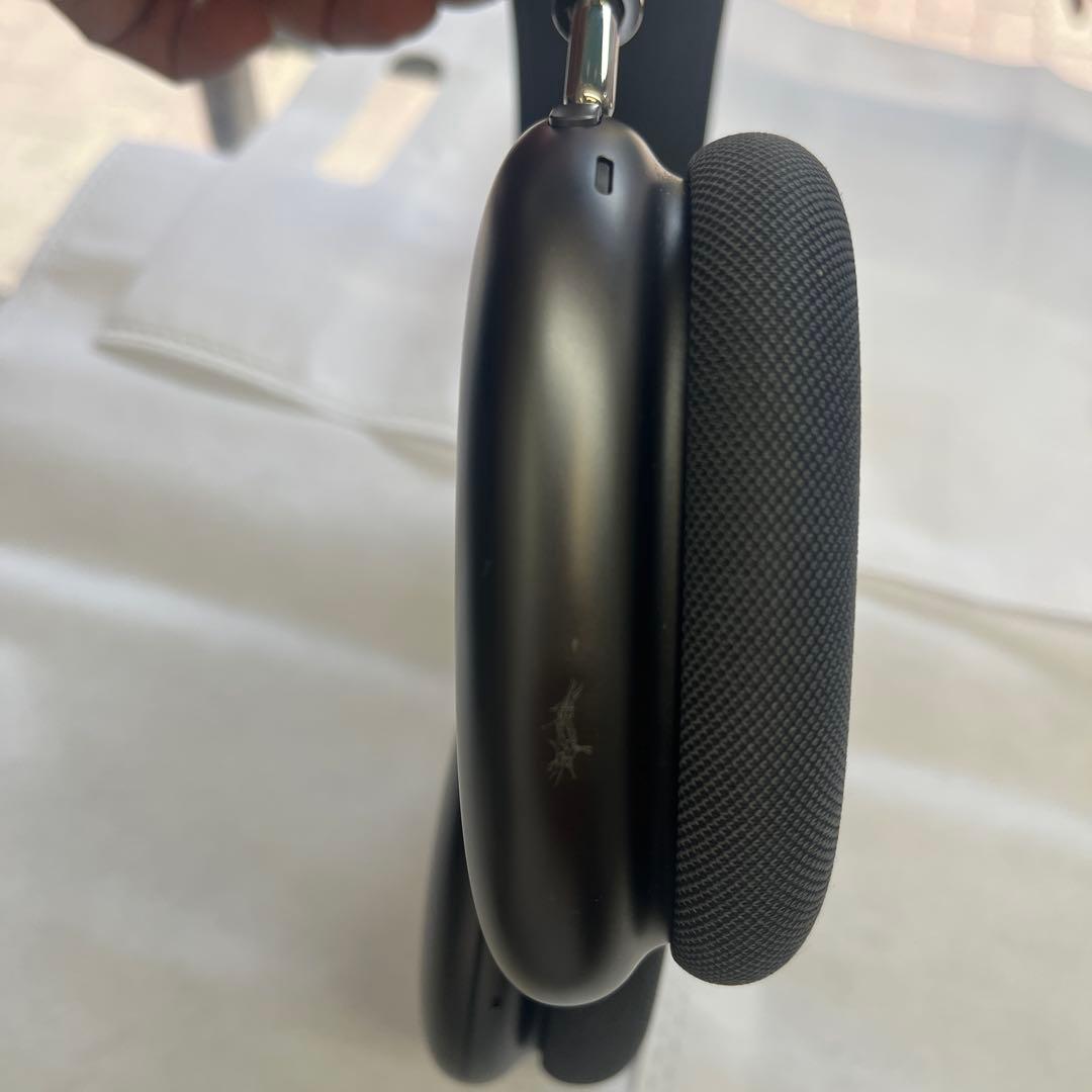 ヘッドホン AirPods Pro max