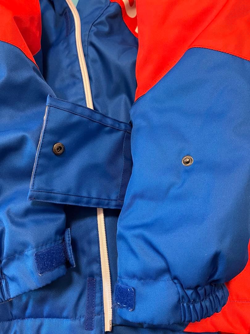 本日限定値下げ❗️美品❣️SＶＥＴ　ＯＮYＯＮＥ　スキーウェア 上下セット160㎝