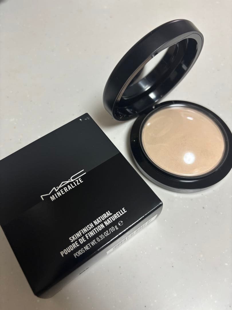 新品未使用 MAC ミネラライズ スキンフィニッシュ/ナチュラル ライト