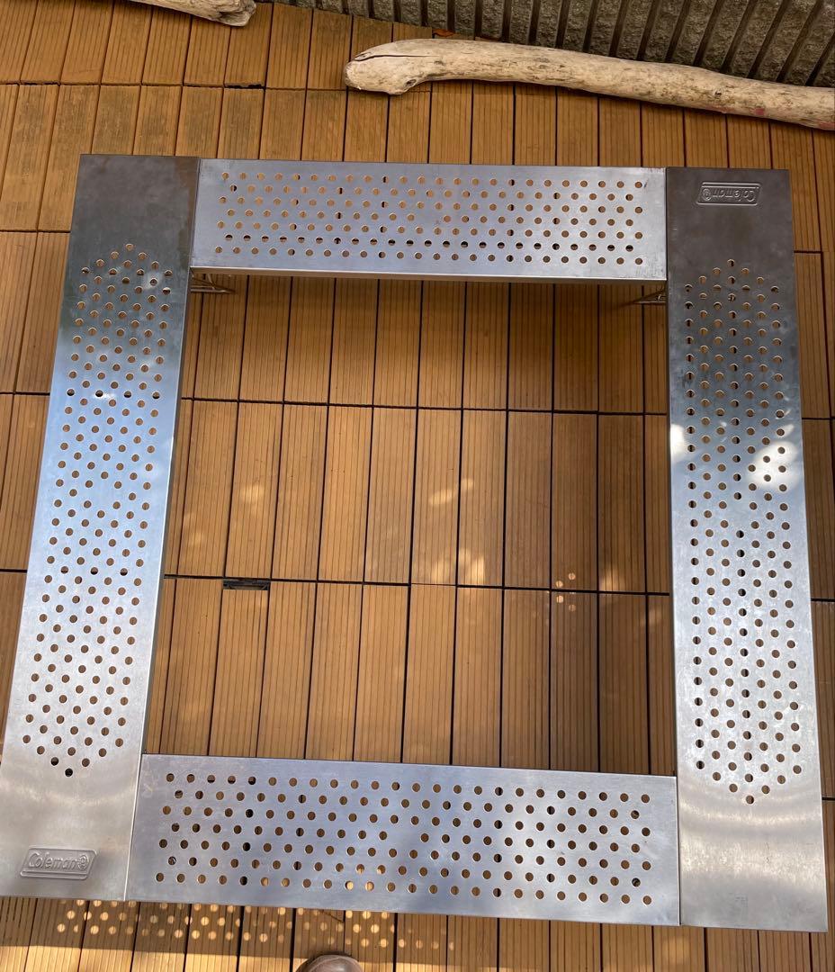 美品　Coleman　コールマン　ファイアープレイステーブル