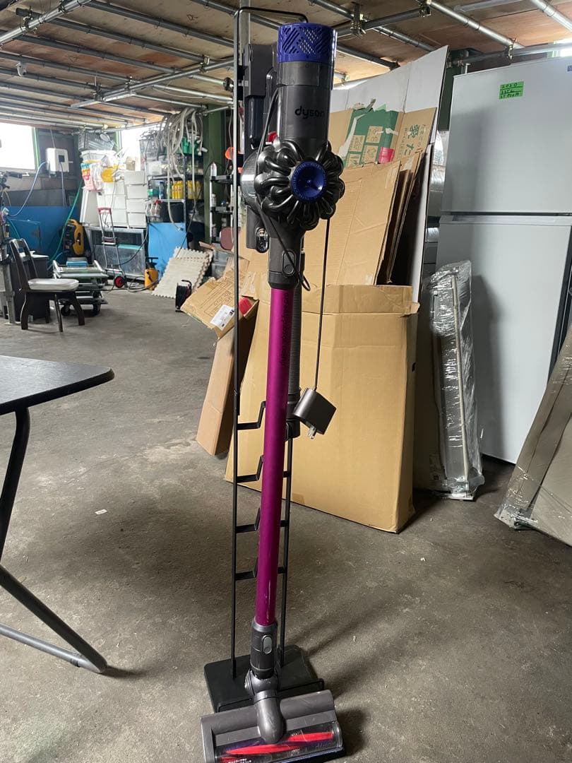 ダイソン V6 trigger+ ハンディクリーナー パープル+掃除機掛けもの