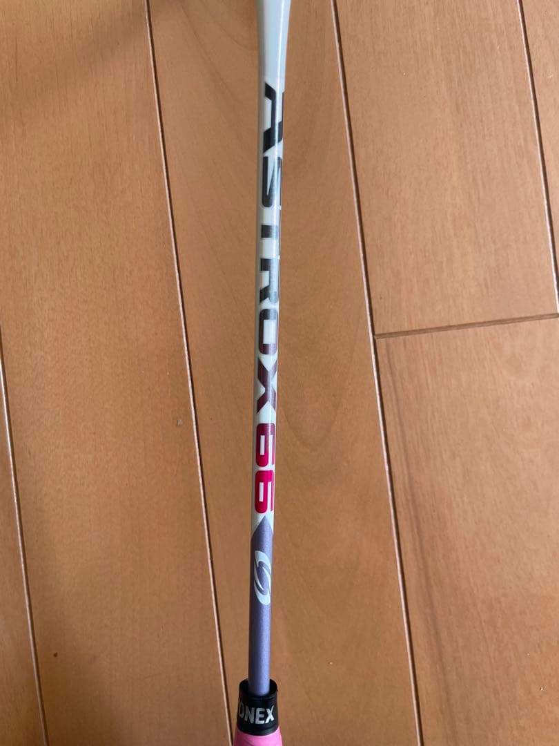 ⭐︎いち⭐︎YONEX ASTROX 66 グリップテープ付