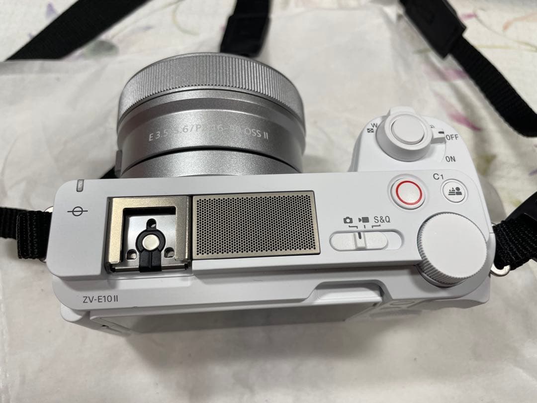 SONY ZV-E10 II ズームレンズキット ミラーレス 一眼　グリップ付き
