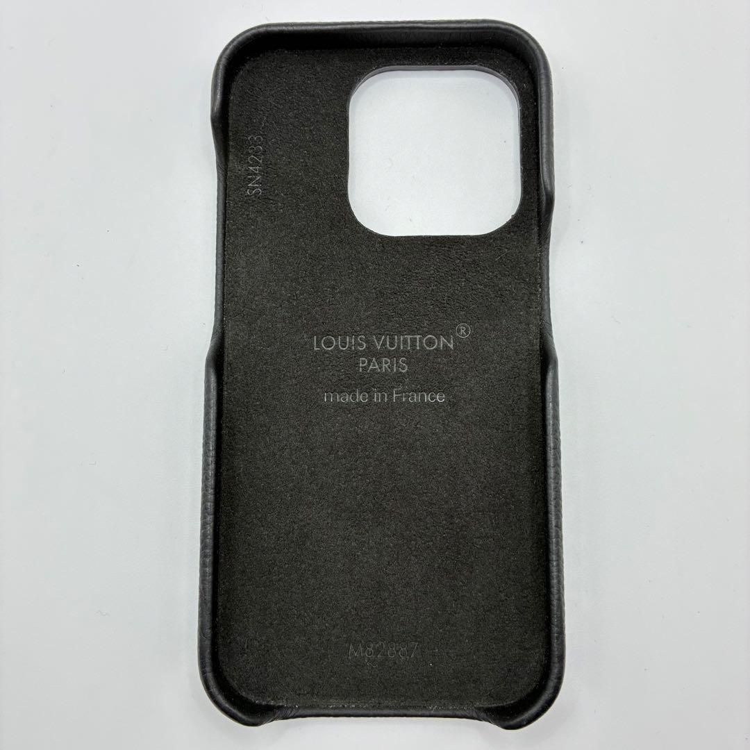 ルイヴィトン モノグラム リバース iPhone15Pro バンパーケース 黒