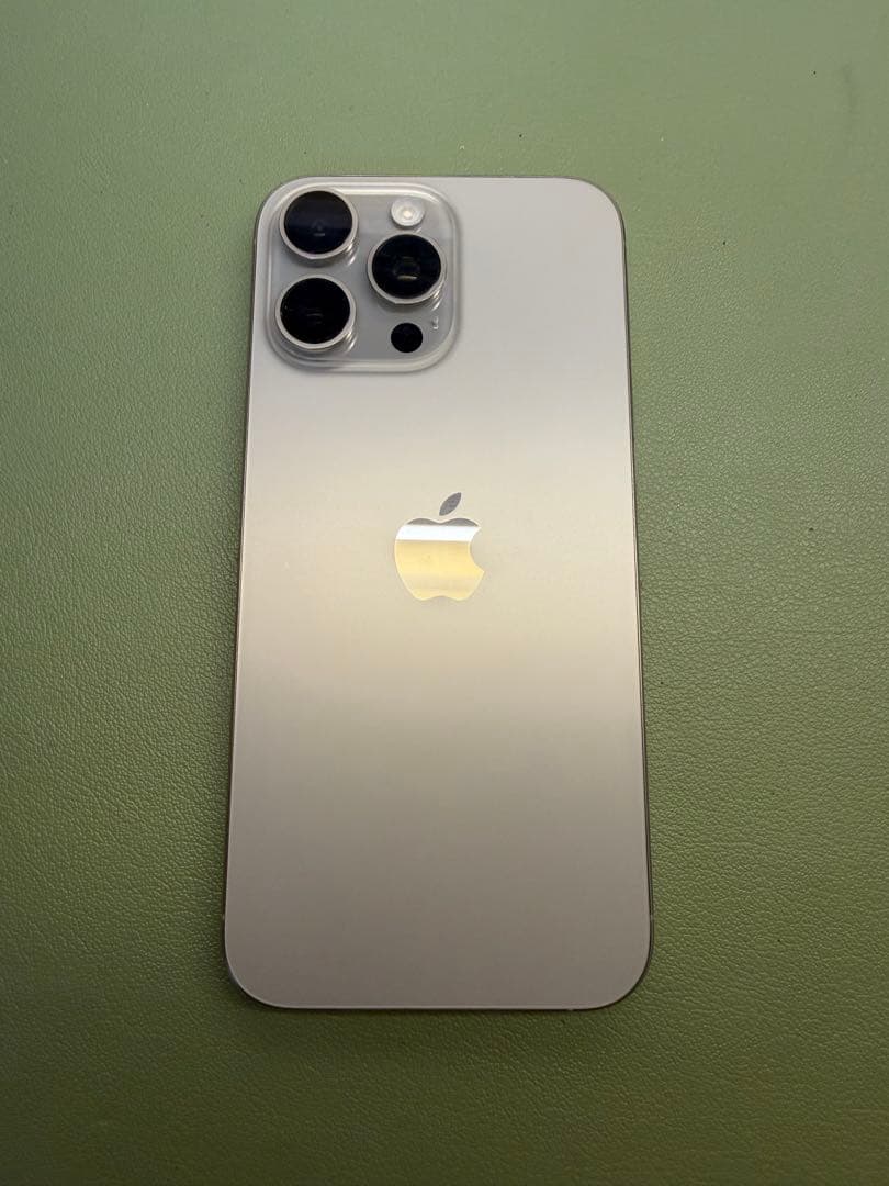 iPhone 16Pro Max ナチュラルチタニウム　256G