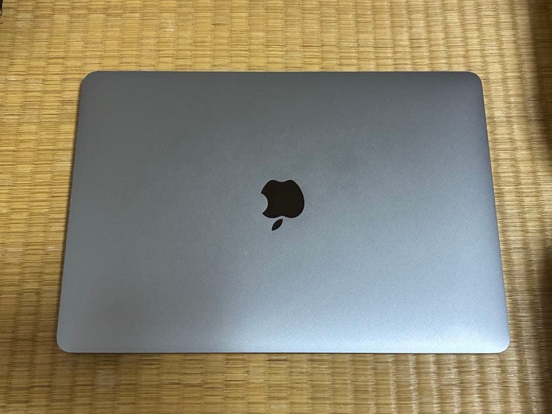 Apple MacBook Pro 13.3インチ2017