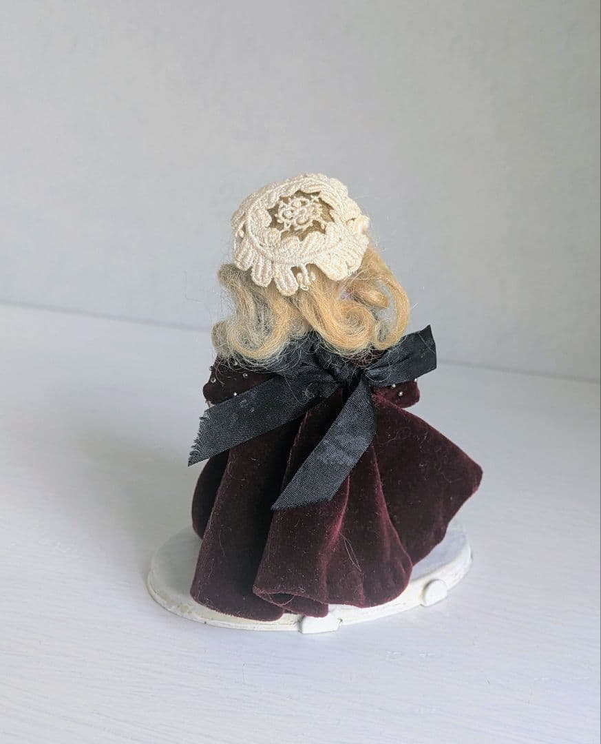 ミニョネット　ドイツ　アンティーク　ビスクドール