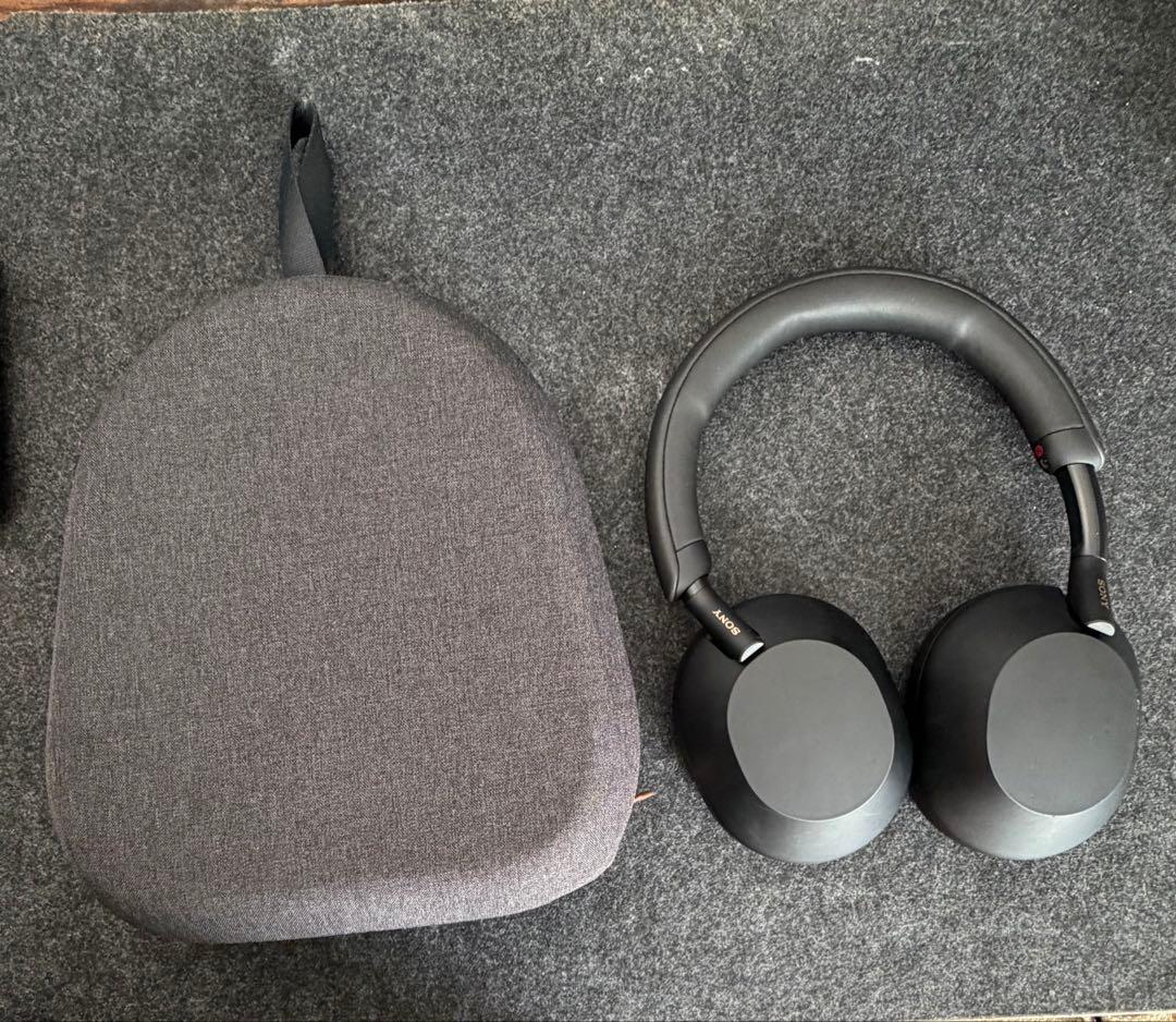 SONY ワイヤレスノイズキャンセリングステレオヘッドホンWH-1000XM5