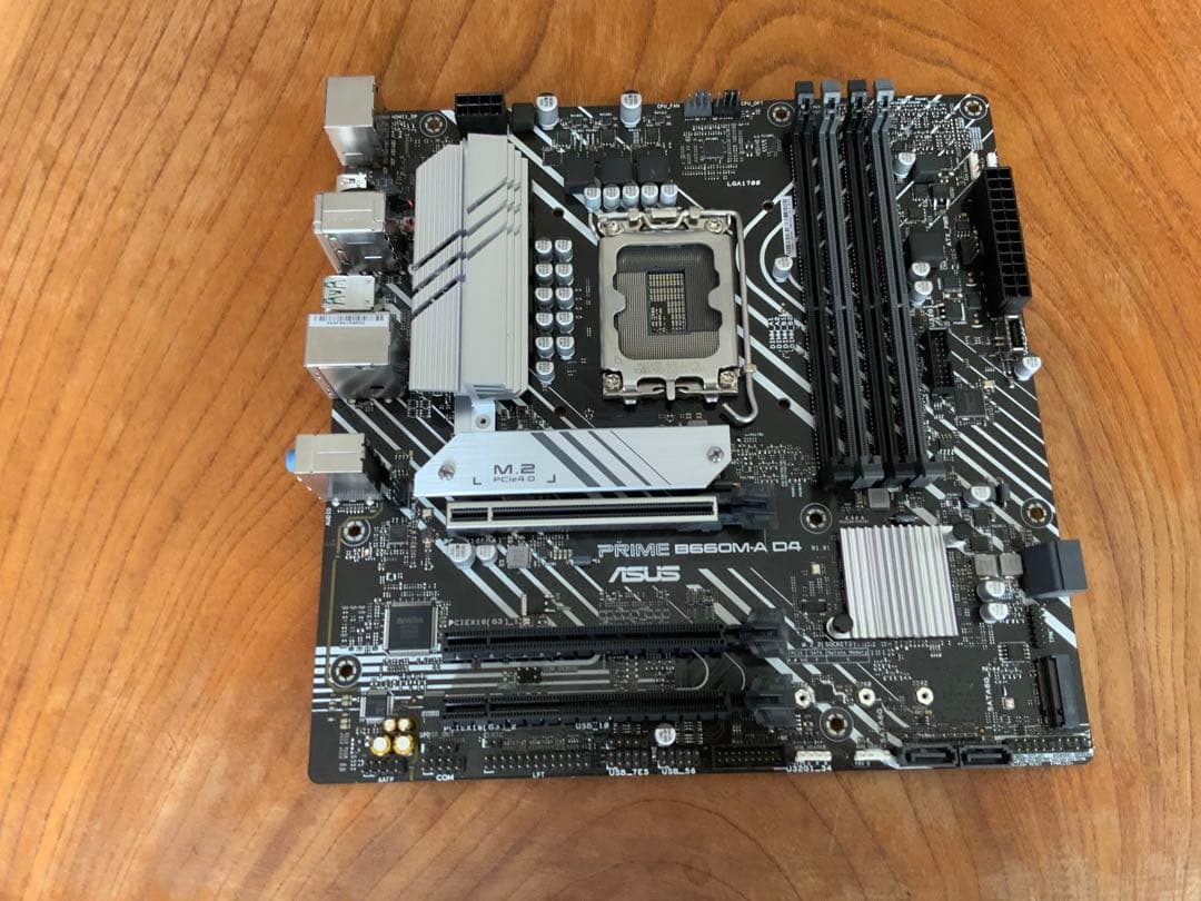 ASUS PRIME B660M-A D4 マザーボード