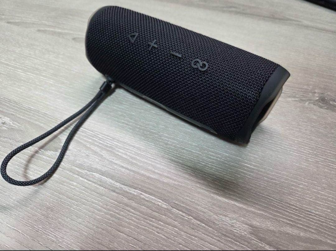 JBL FLIP6 ワイヤレススピーカー ブラック 美品