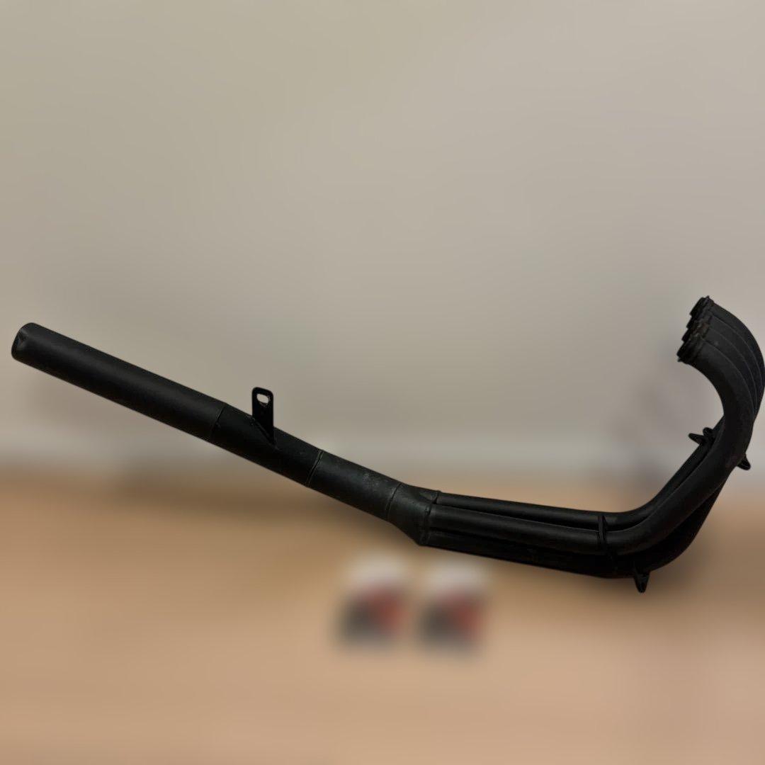 バリオス2 M-TEC中京　ショート菅　ガスケット付き　※サイレンサー凹みあり