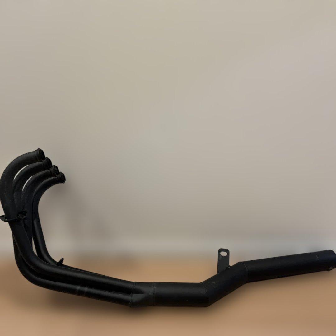 バリオス2 M-TEC中京　ショート菅　ガスケット付き　※サイレンサー凹みあり