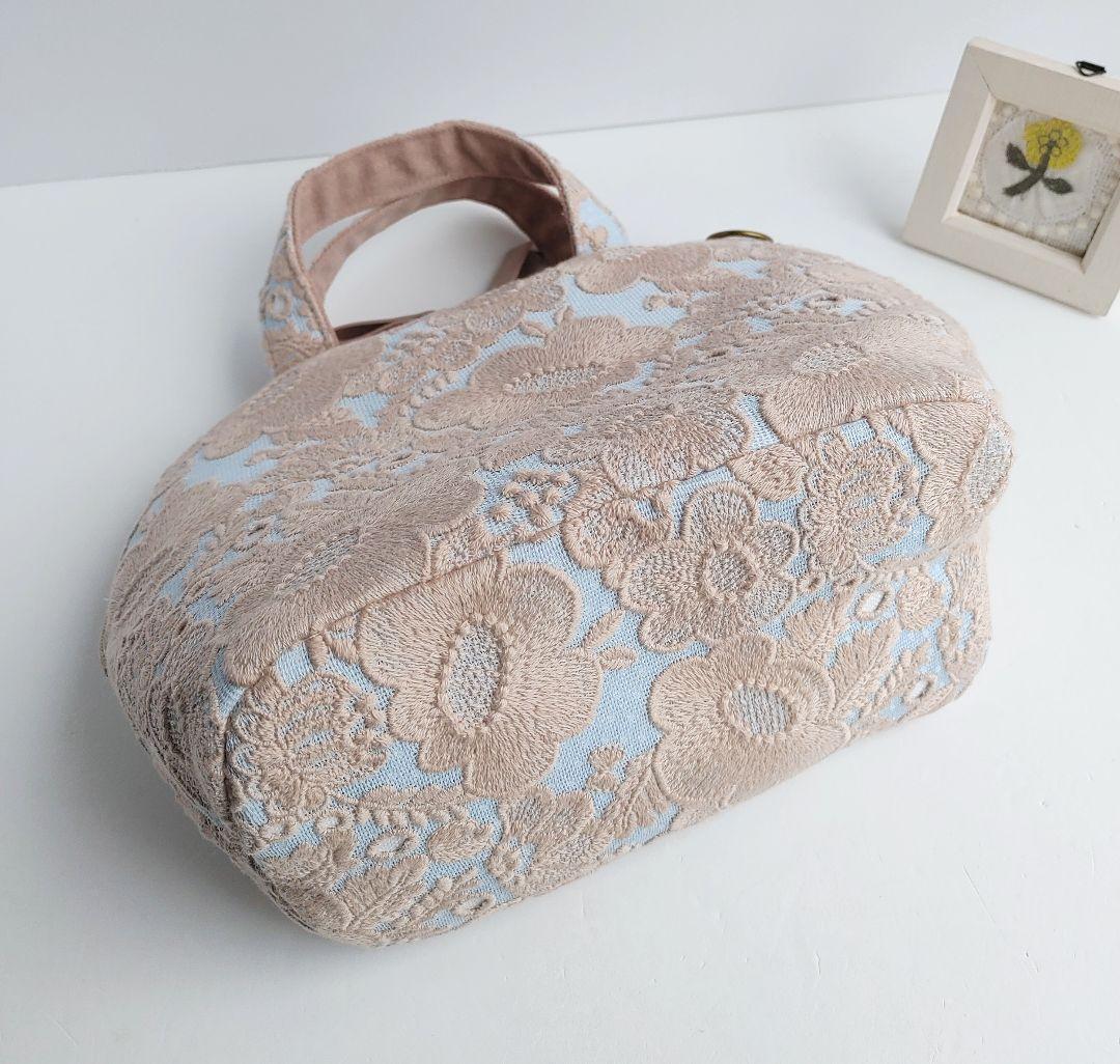 １点のみ　ミナペルホネン　smile flower ミニサイズ　まるいファスナー