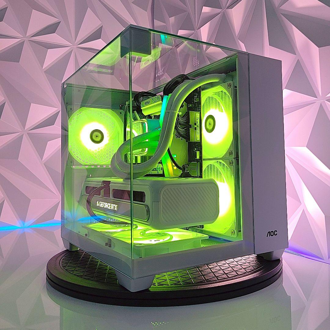 『新品』✨コンパクト3面ガラスゲーミングPC✨デスクトップ／ミニタワー／ホワイト