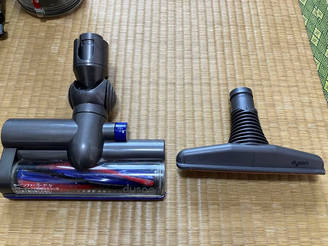 【美品】Dyson DC63 ダイソン サイクロン式掃除機 キャニスター 掃除機