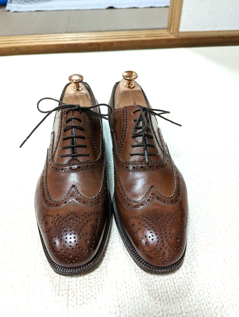 マンニーナ　MANNINA　革靴　ブラウン　ウイングチップ