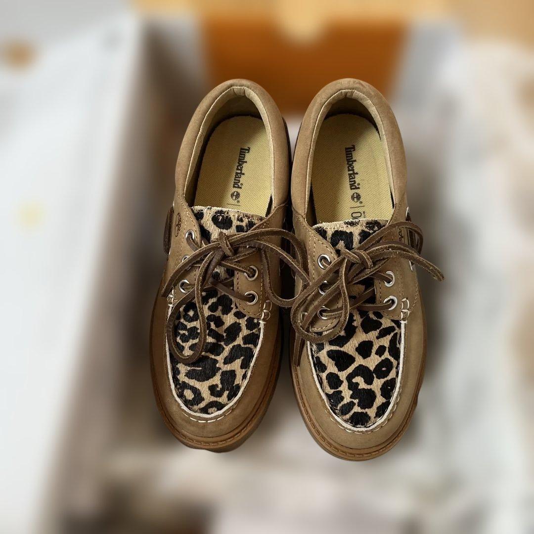 新品Timberlandティンバーランドヒョウ柄厚底ローファー 22.5