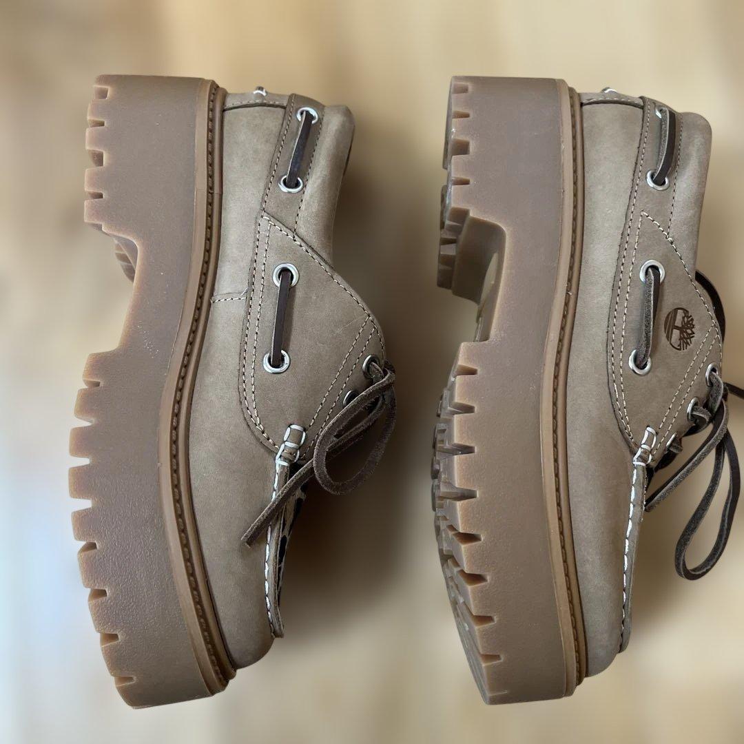 新品Timberlandティンバーランドヒョウ柄厚底ローファー 22.5