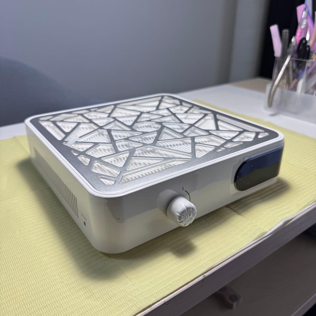 【大人気】ワイヤレス集塵機　ネイルダストコレクター