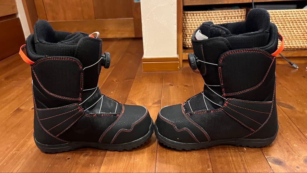 Burton 子ども用スノーボードブーツ　24センチ