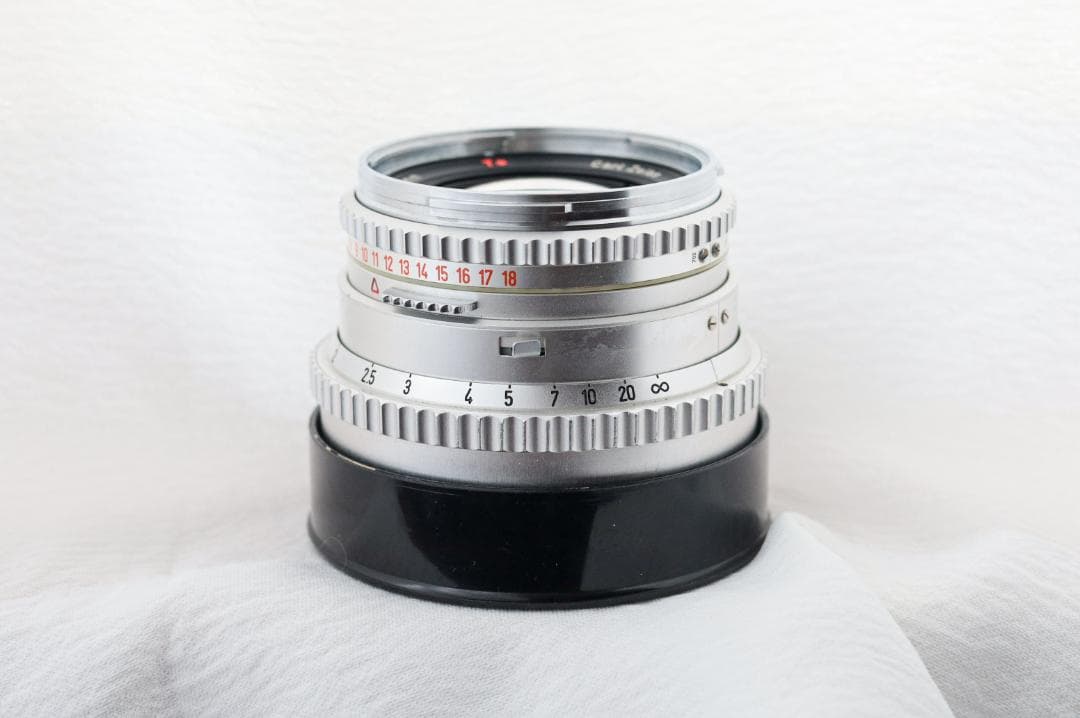 ハッセルブラッドCarl zeiss Planar T* 80mm 2.8