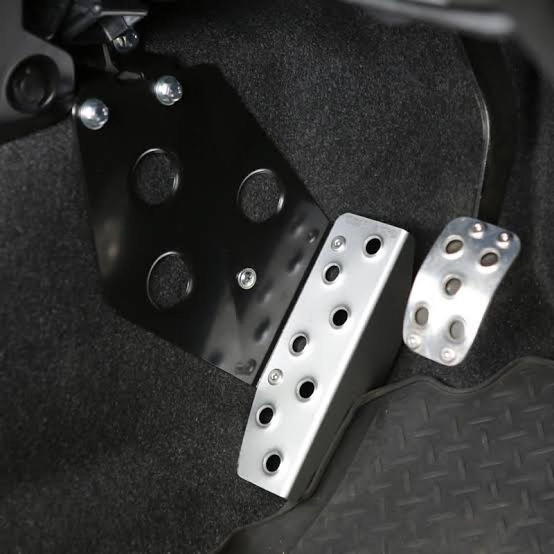 APIO ジムニーJB64 JB74 MTフットレスト