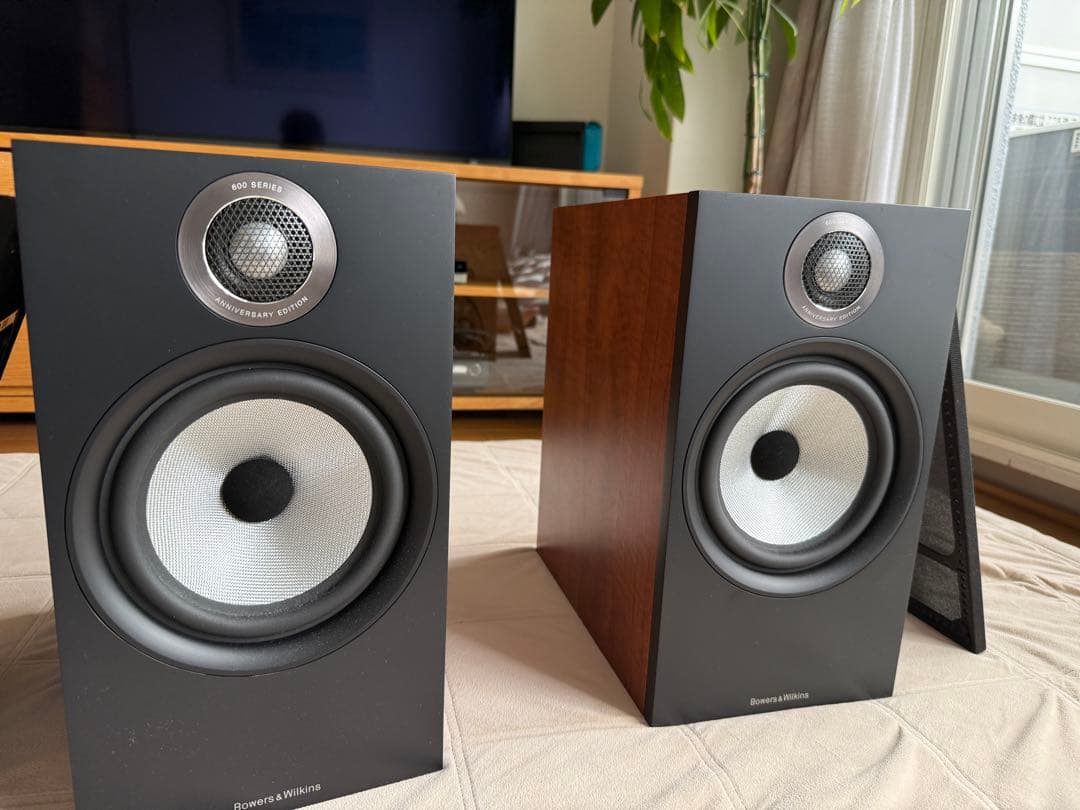 スピーカー・ウーファー Bowers&Wilkins606 S2 ANNIVERSARY EDITION
