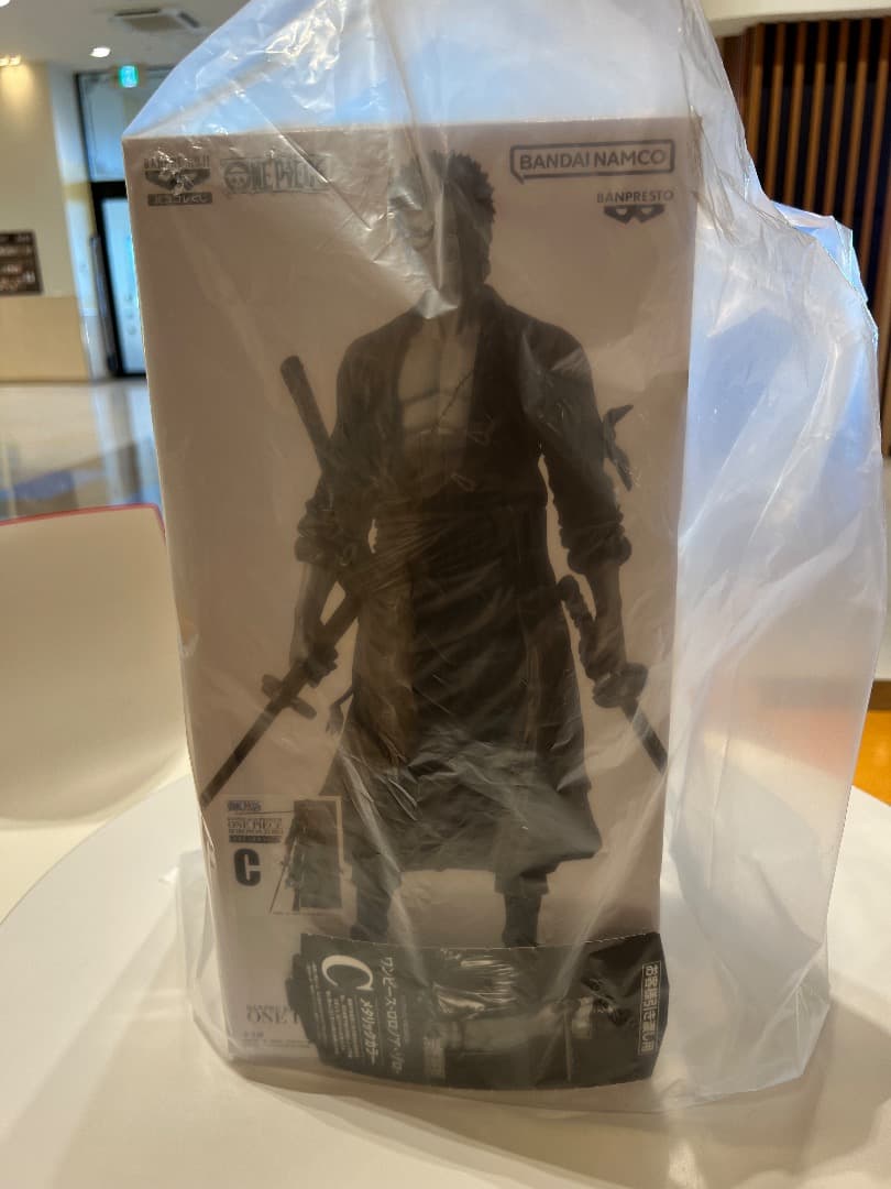 2/3入手 バンプレくじ ゾロ C賞