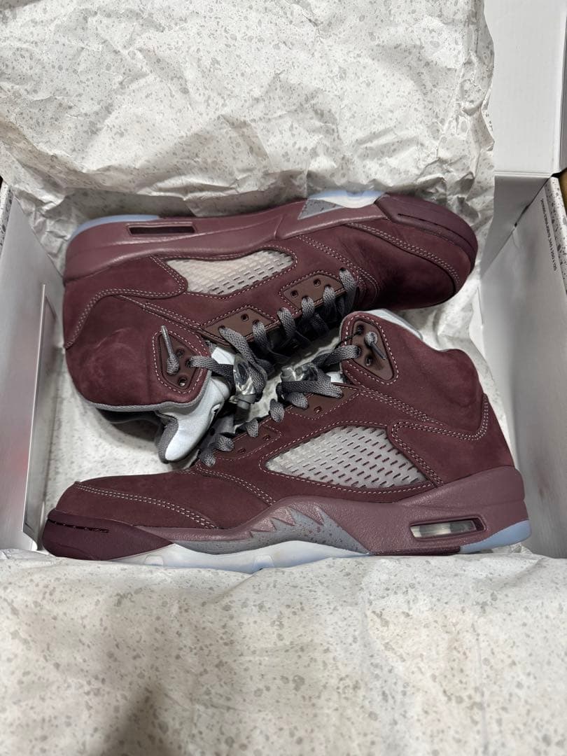 シューズ(男性用) Nike Jordan5 Retro Burgundy(2023)