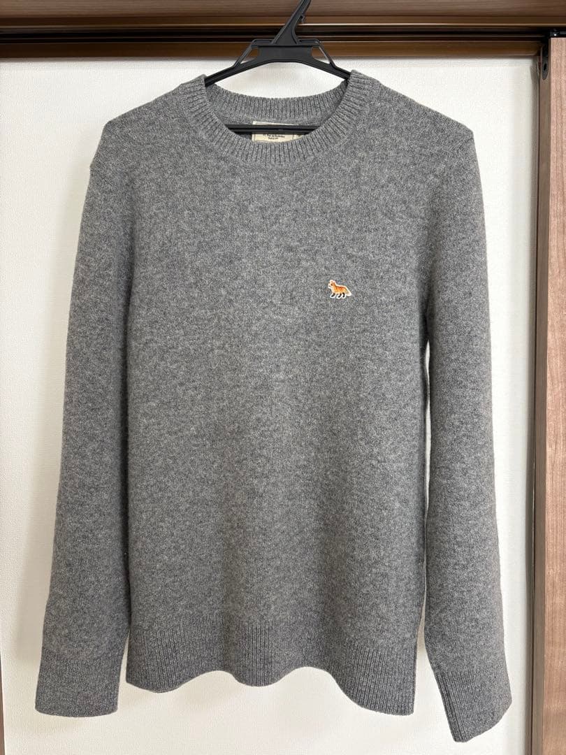 MAISON KITSUNÉ ニットセーター　グレー