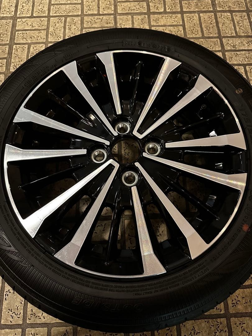 トヨタ タンク ルーミー 15インチ タイヤホイールセット 1本