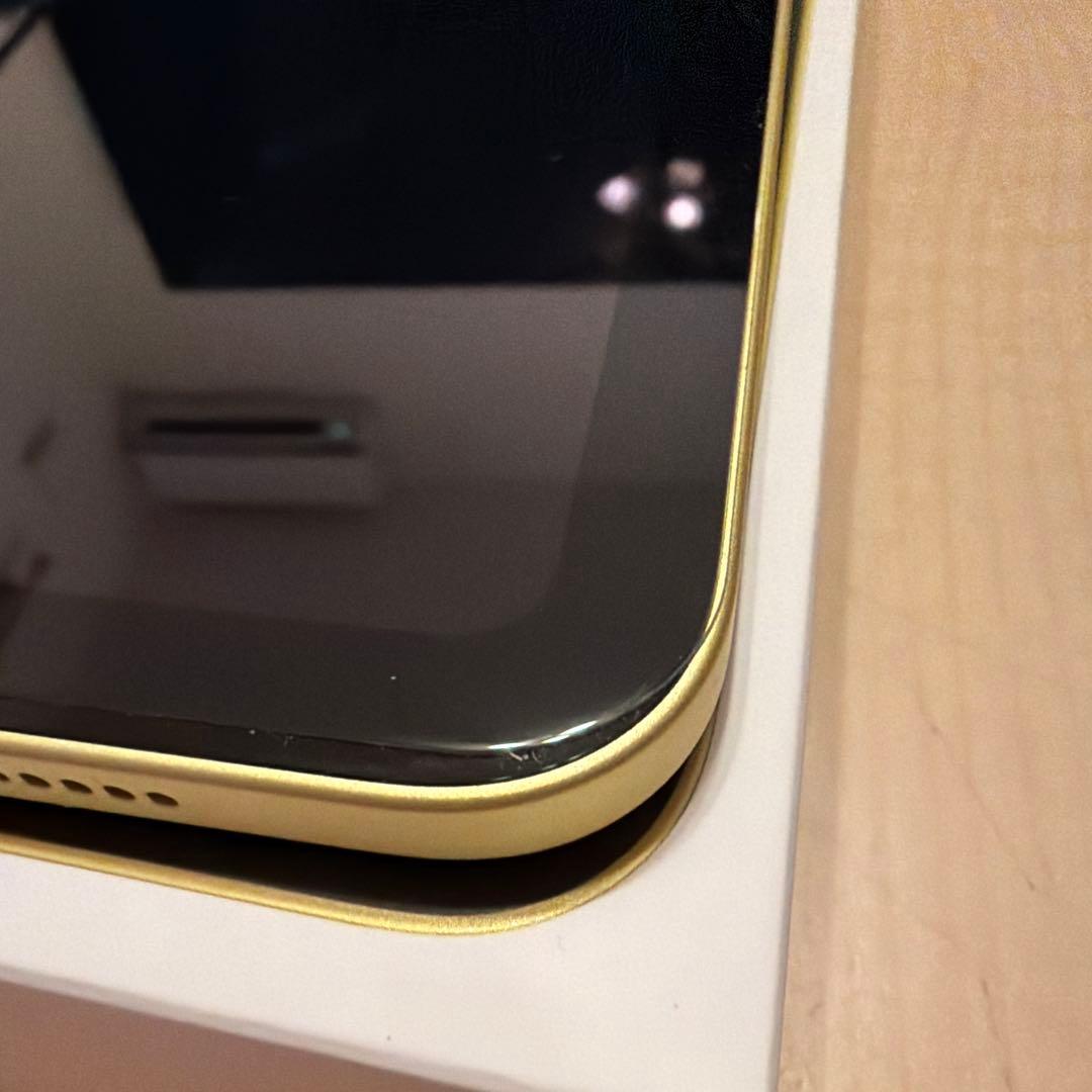 A16 iPad 第11世代　128GB Wi-Fiモデル　イエロー