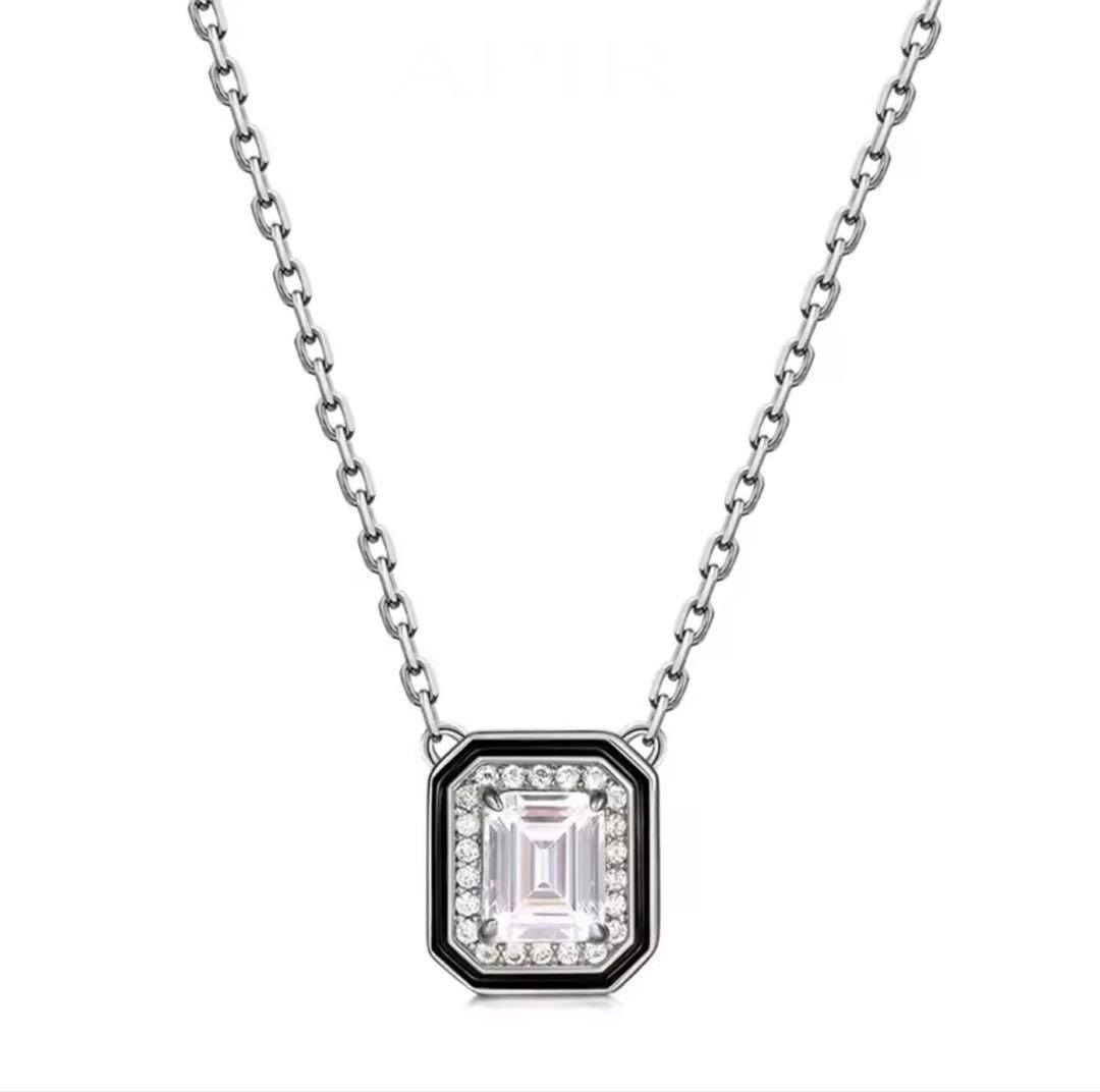 新品◆エメラルドカット　リズレ　ネックレス　シルバー