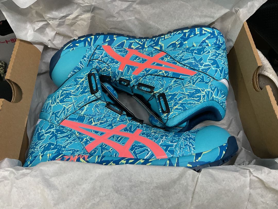 ひ*ー様 ASICS WINJOB CP304 BOA MAGMA 27.5cm