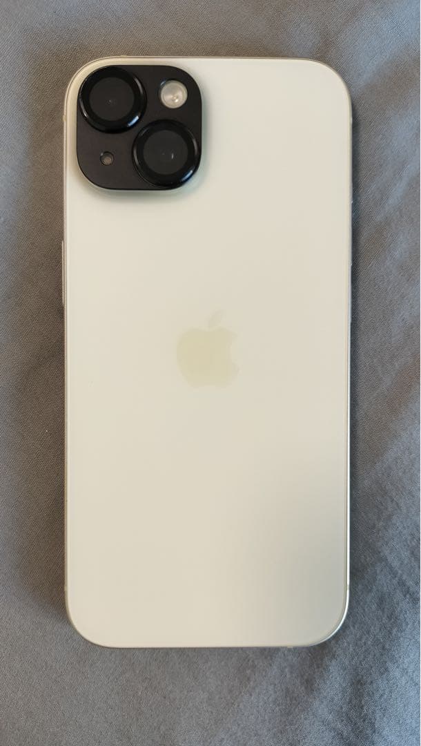 【美品】SIMフリー　Apple iPhone 15 256gb イエロー