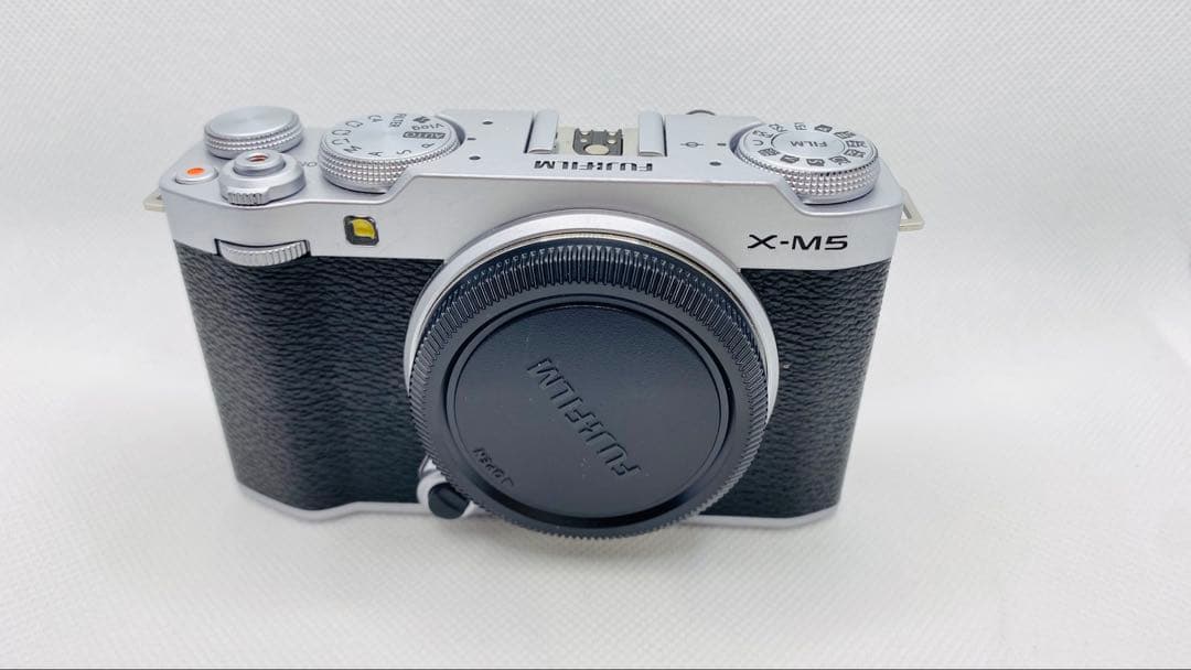 Fujifilm X-M5 ミラーレスカメラ シルバー※グリップおまけつけました