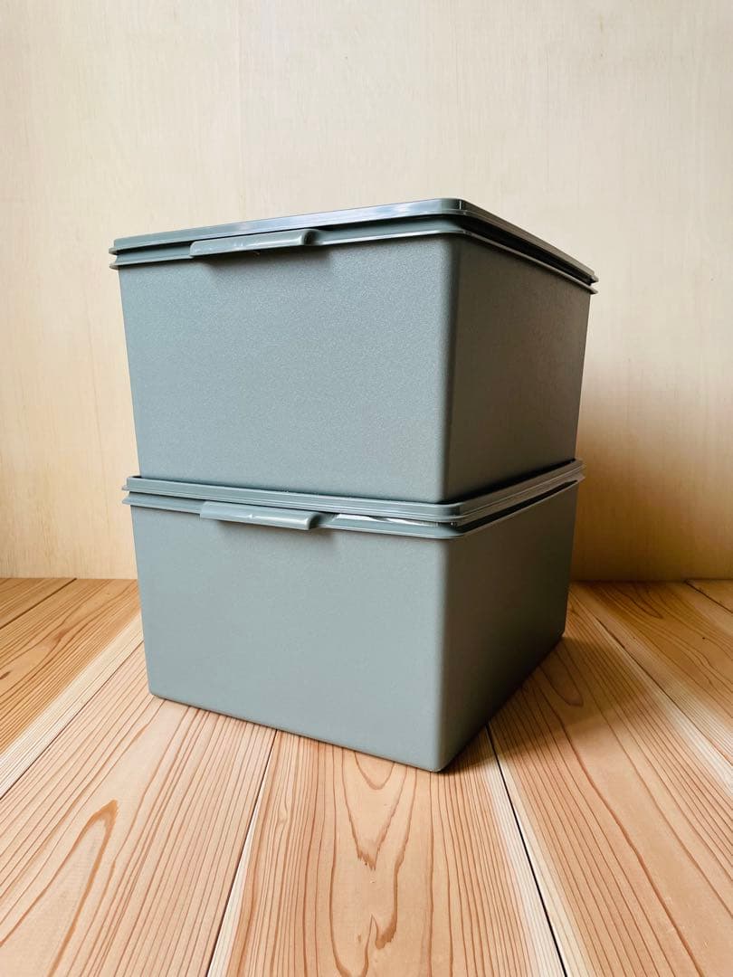 希少な美品/2個セット/送料込/タッパーウェア/ディープスーパーケース/緑/①