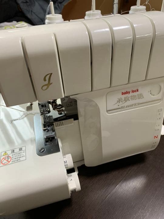 ロックミシン　baby lock 糸取物語 BL660FEX