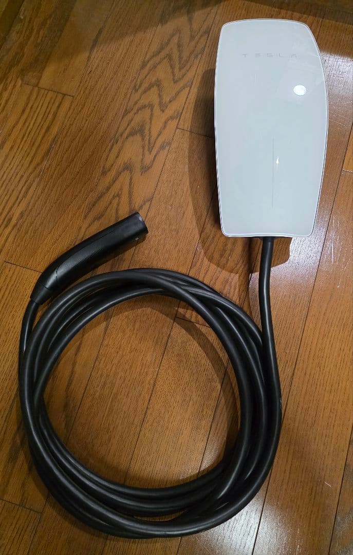 テスラ　ウォールコネクター　第三世代
