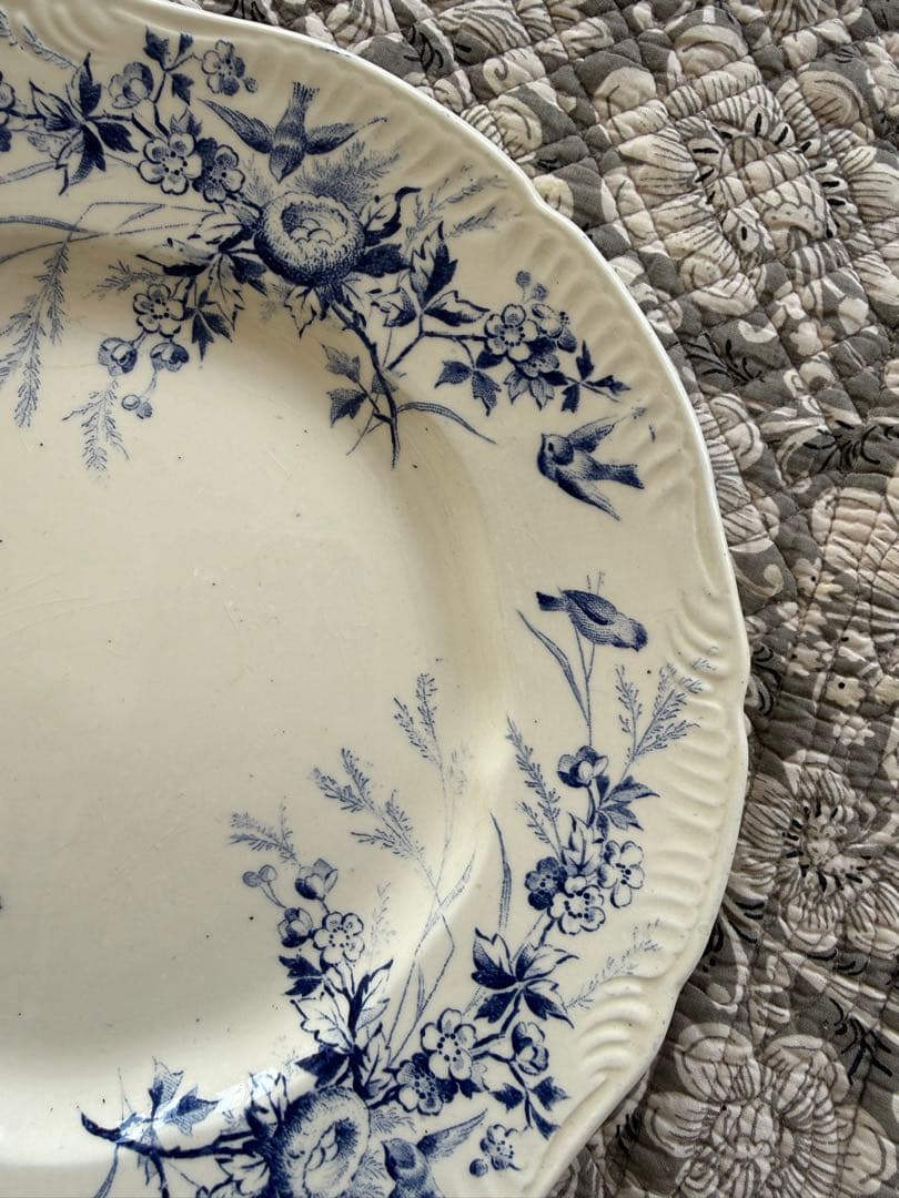 フランスアンティーククレイユモントローlinotteブルーレリーフプレート.b