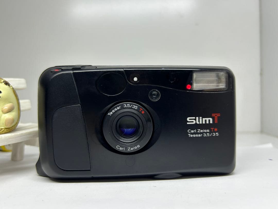 KYOCERA Slim T Carl Zeiss 動作品　コンパクトカメラ