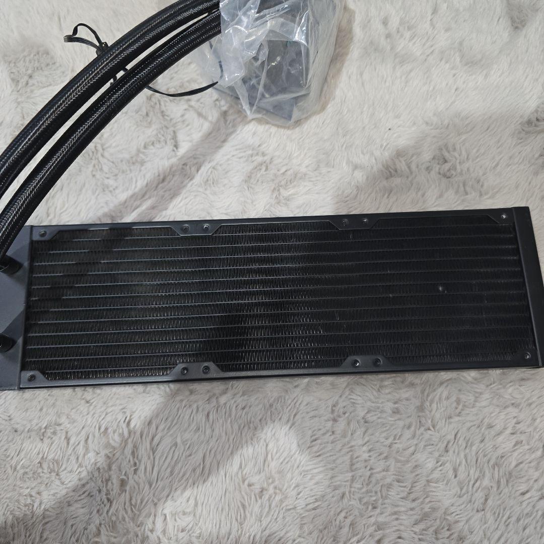 DeepCool LT720 Infinity Series 簡易水冷