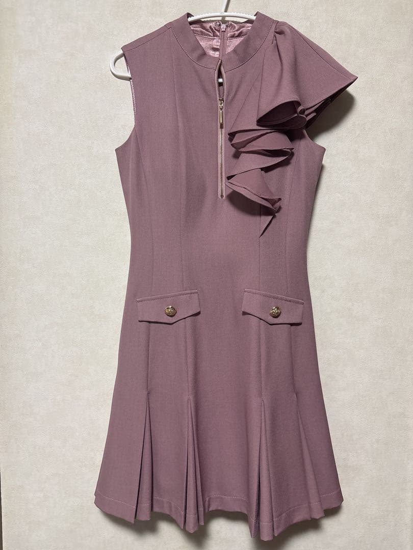 an ピンク フリルドレス S