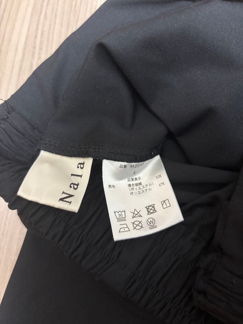 nala ピンタックスイムパンツ　Sサイズ