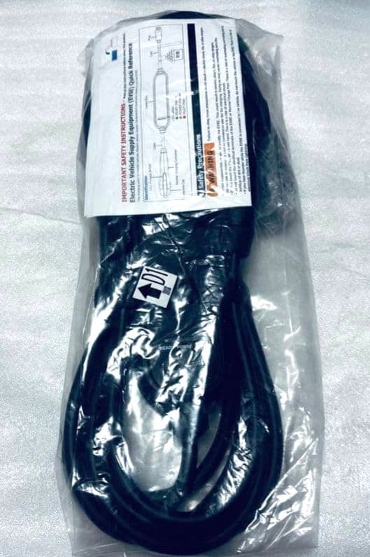 【新品未使用】三菱自動車 EV PHEV 充電ケーブル　最新型式②