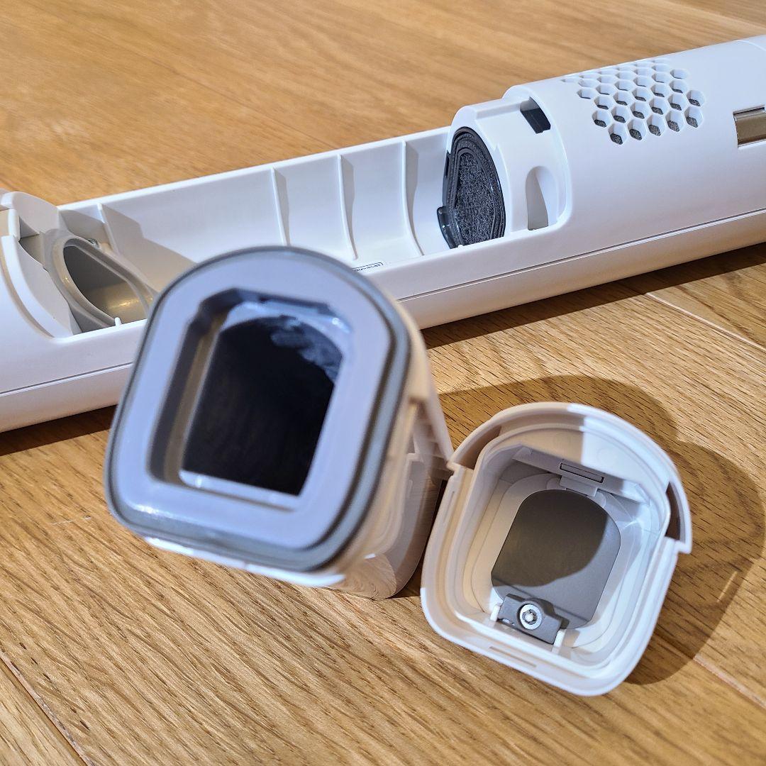 パナソニック　コードレスクリーナー　MC-NS100K-W　24年製　掃除機