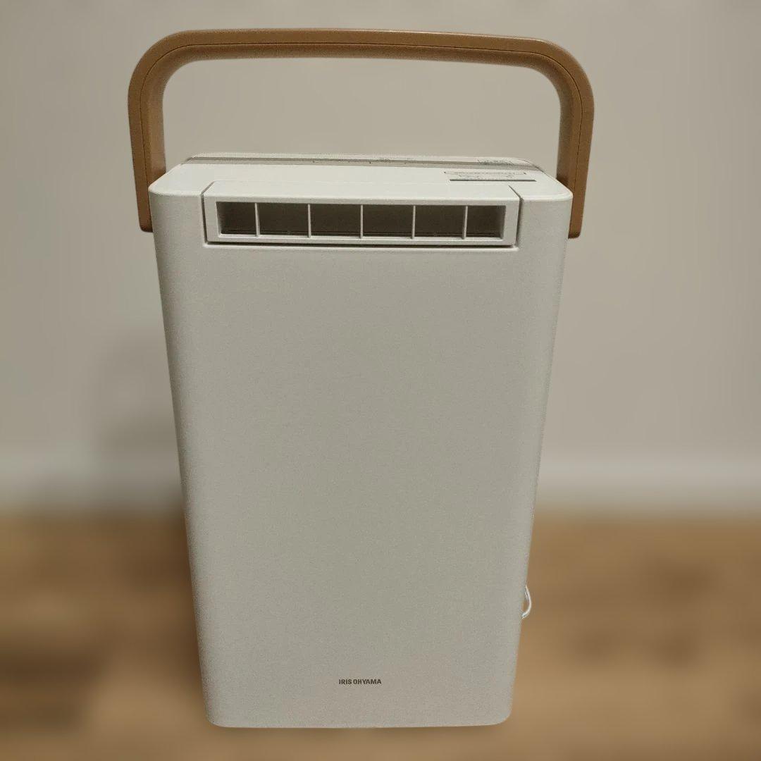 【美品】アイリスオーヤマ　衣類乾燥除湿機　IJD-P20-W 2024年製